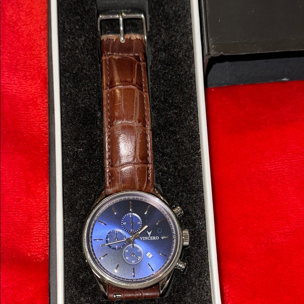 Vincero Collective chronograph watch